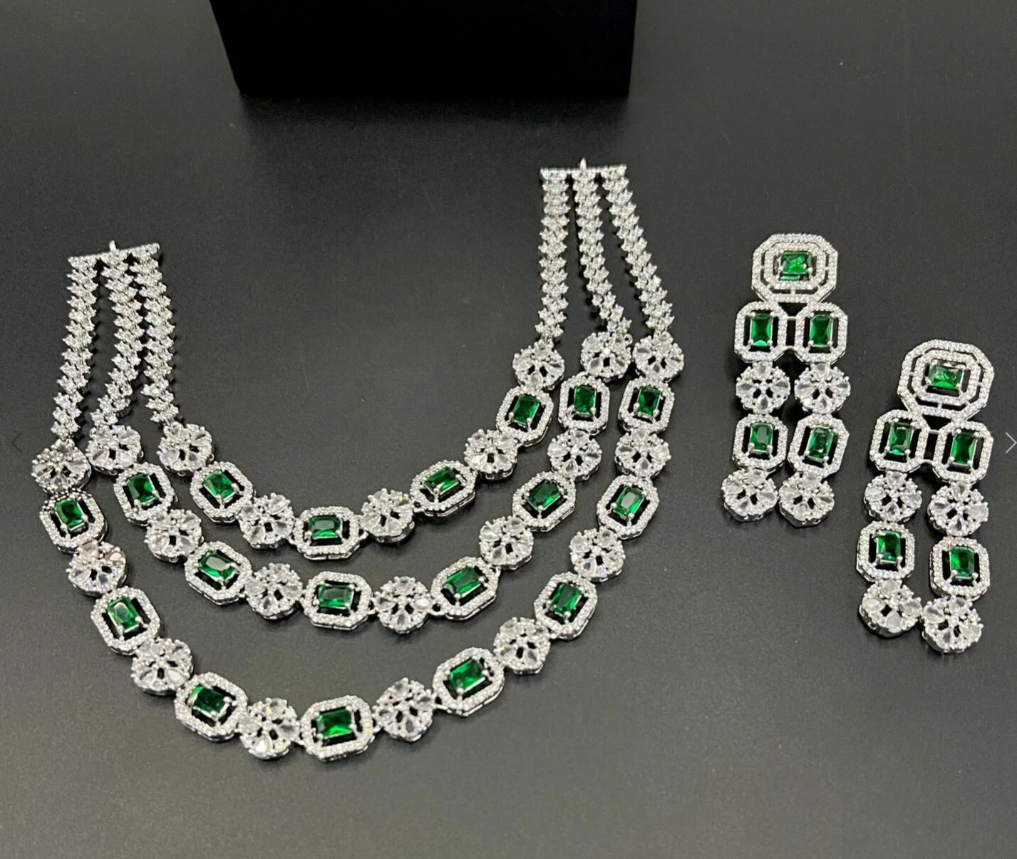 American diamond set with real stone - LadiesKurtasuae