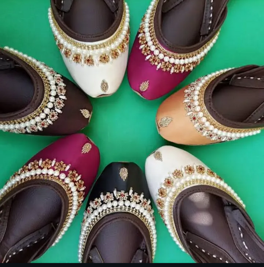 handmade khussa - LadiesKurtasuae