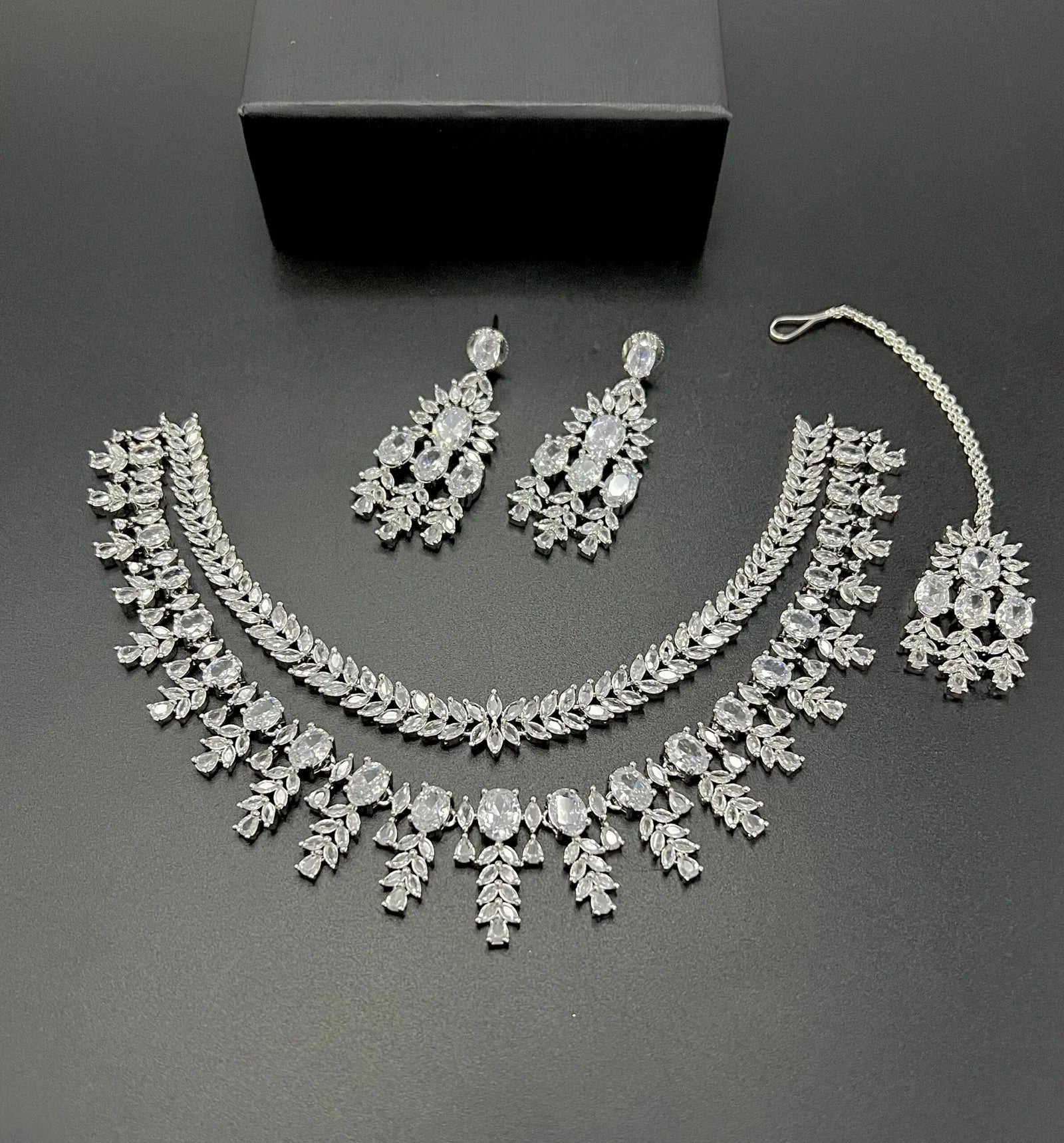 Double patti set American diamond - LadiesKurtasuae