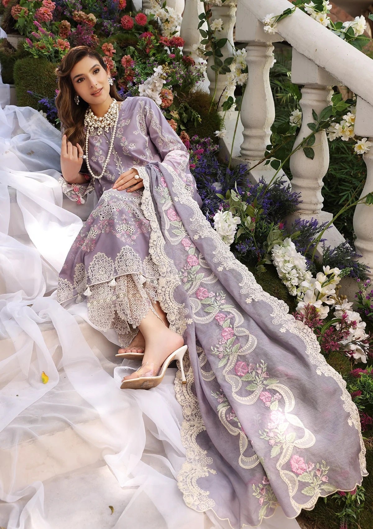 Luxury lawn unstitched collection 013P