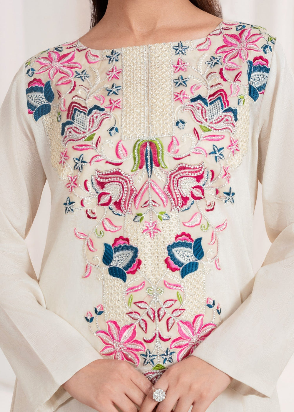 Ready to wear Embroidered  002W