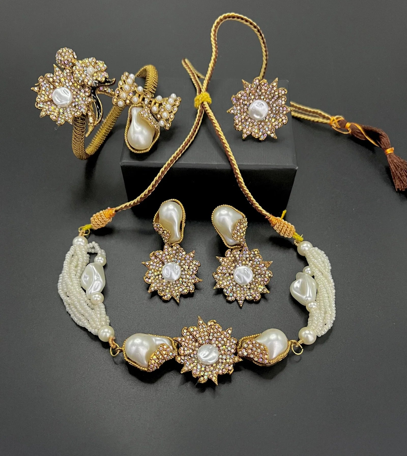 Designer Necklace set(MOP)