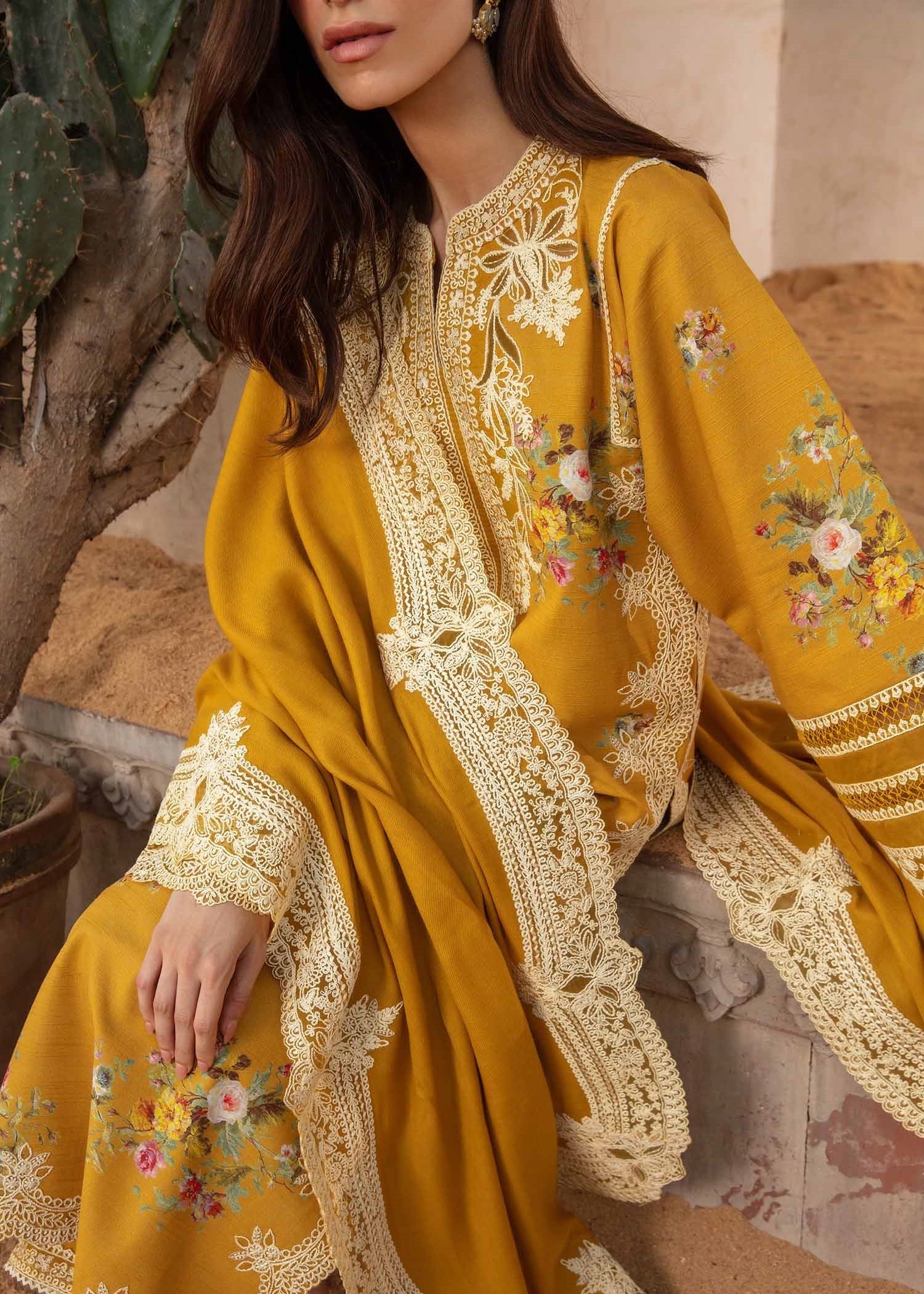 Luxury lawn unstitched collection 018Y