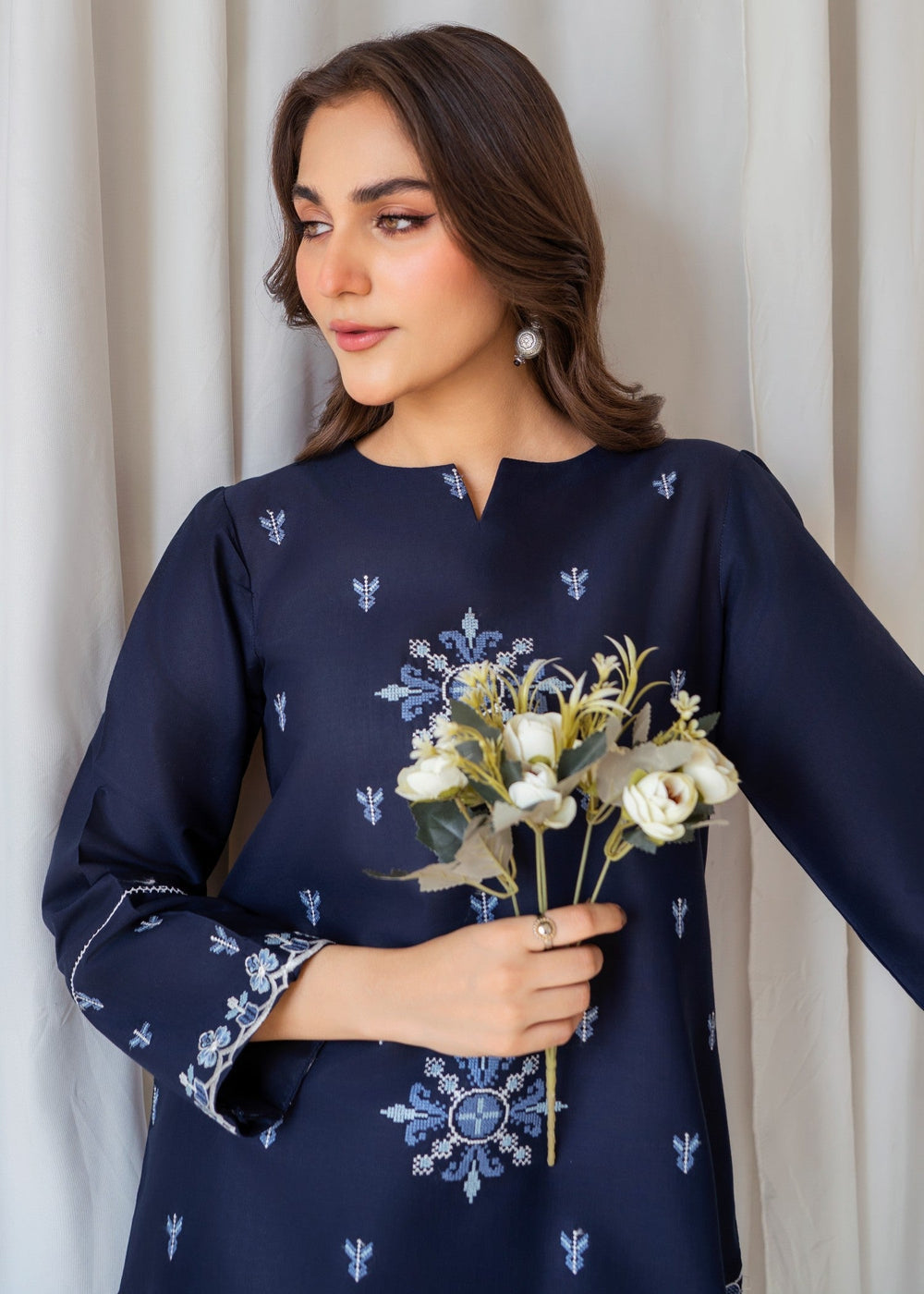 Ready to wear Embroidered 013B