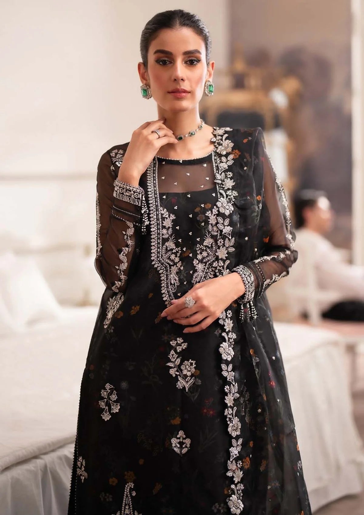 UnStitched partywear/wedding dress - LadiesKurtasuae 