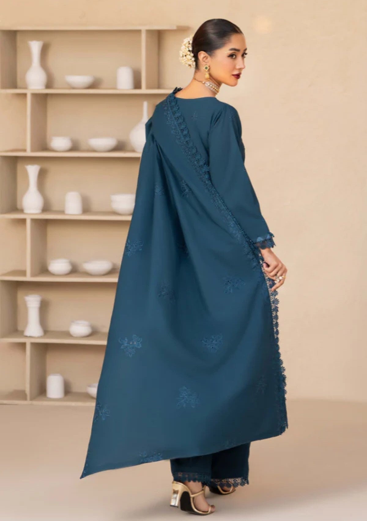 Winter wool Luxury’s embroidered 3pcs 007