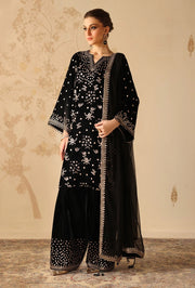 Luxury Embroidered velvet Unstitched 003