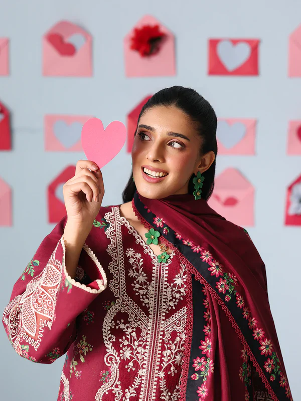 Luxury lawn unstitched collection 013P