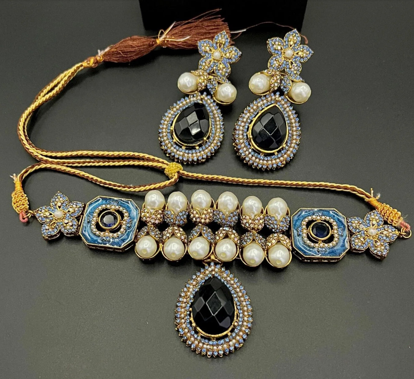 Ruby and pearl chokar set (MOP) - LadiesKurtasuae 