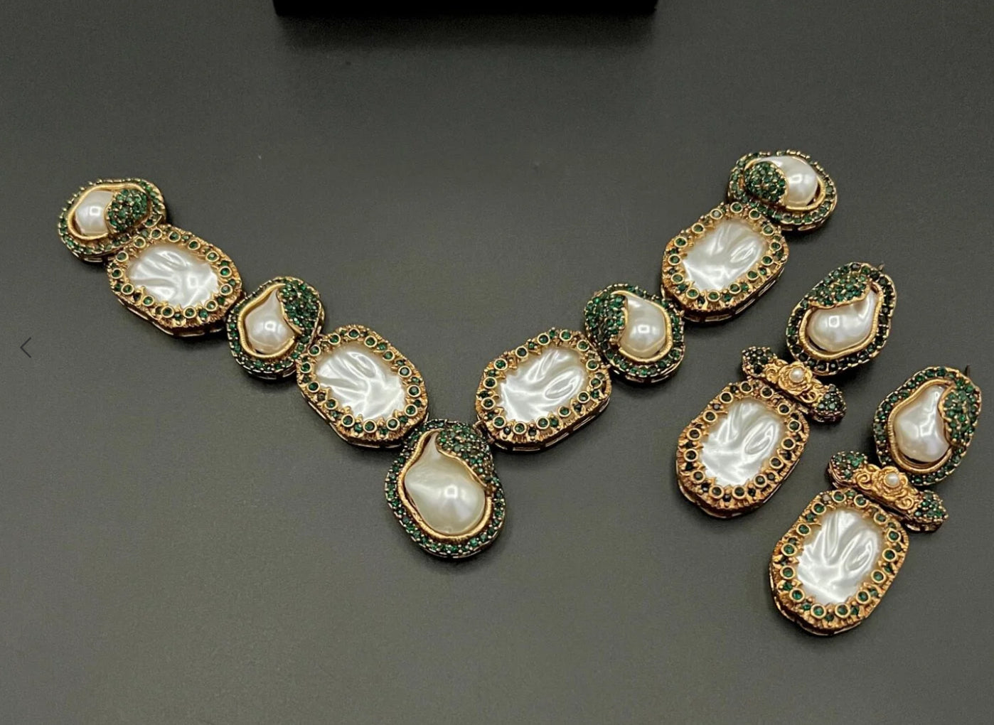 New Designer Necklace Set (Mother of Pearl) - LadiesKurtasuae 