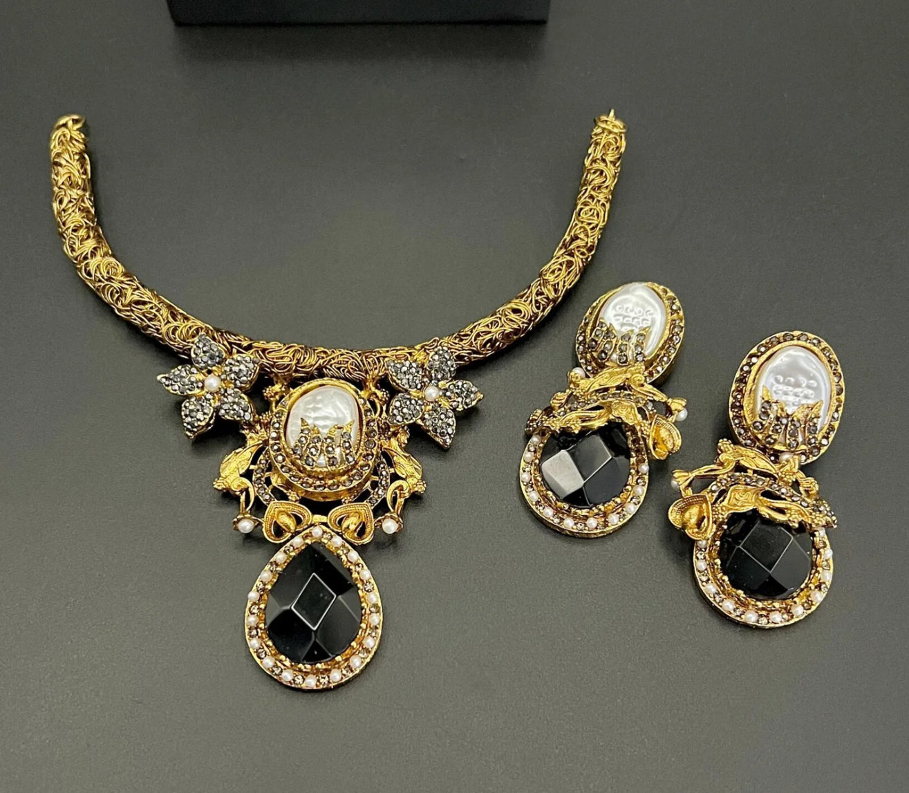 Designer Necklace set(MOP) - LadiesKurtasuae 