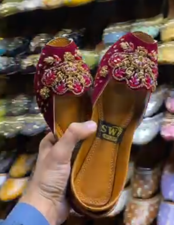 new open cut khussa - LadiesKurtasuae 