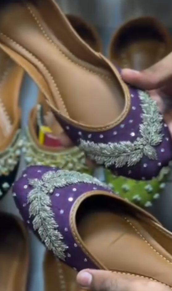 handmade khussa - LadiesKurtasuae 