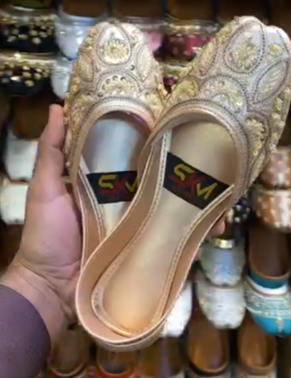 handmade khussa - LadiesKurtasuae 