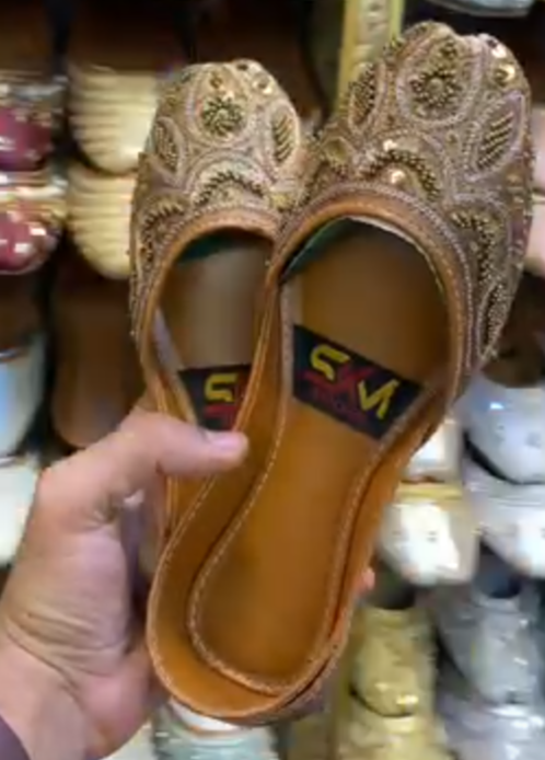 handmade khussa - LadiesKurtasuae 