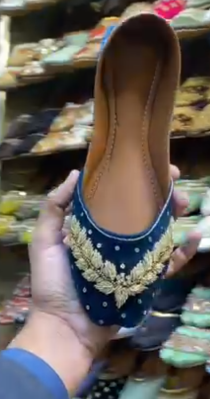 handmade khussa - LadiesKurtasuae 