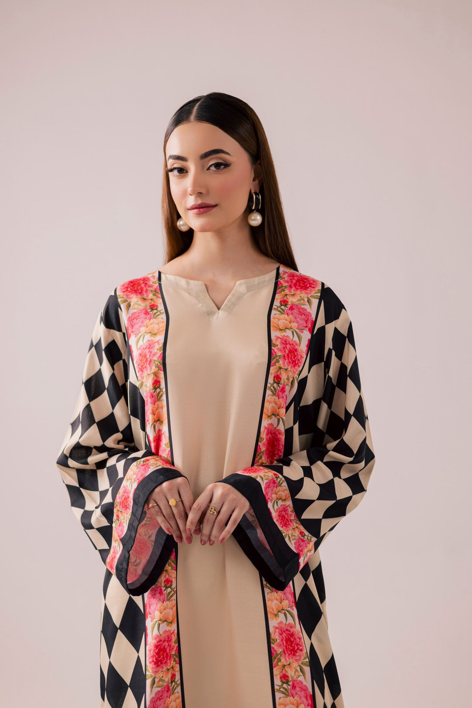 Printed kaftan stitched