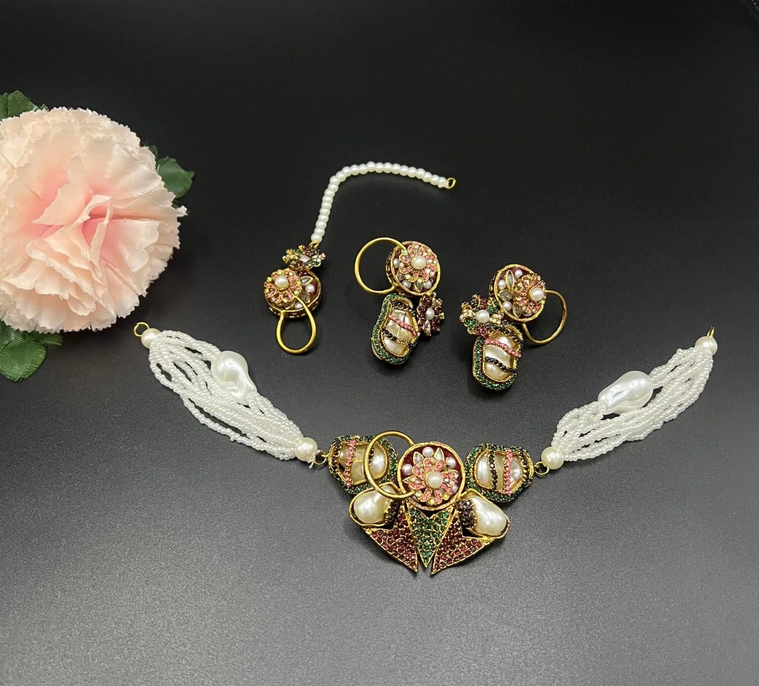 Real pearl chokar set (MOP)