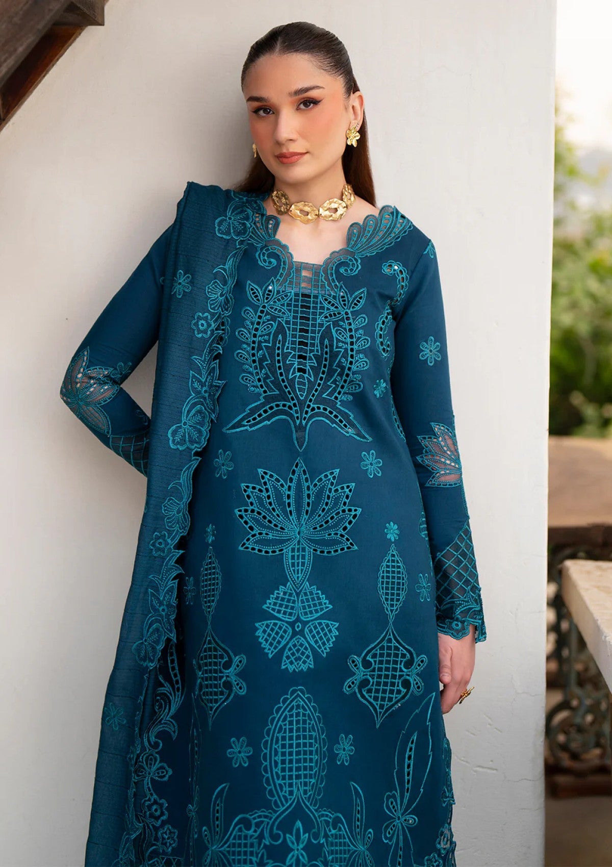 Luxury lawn Eid unstitched collection 014Z