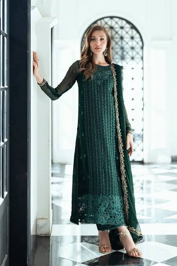 Luxury Chiffon Embroidered 3 Piece Unstitched 012R