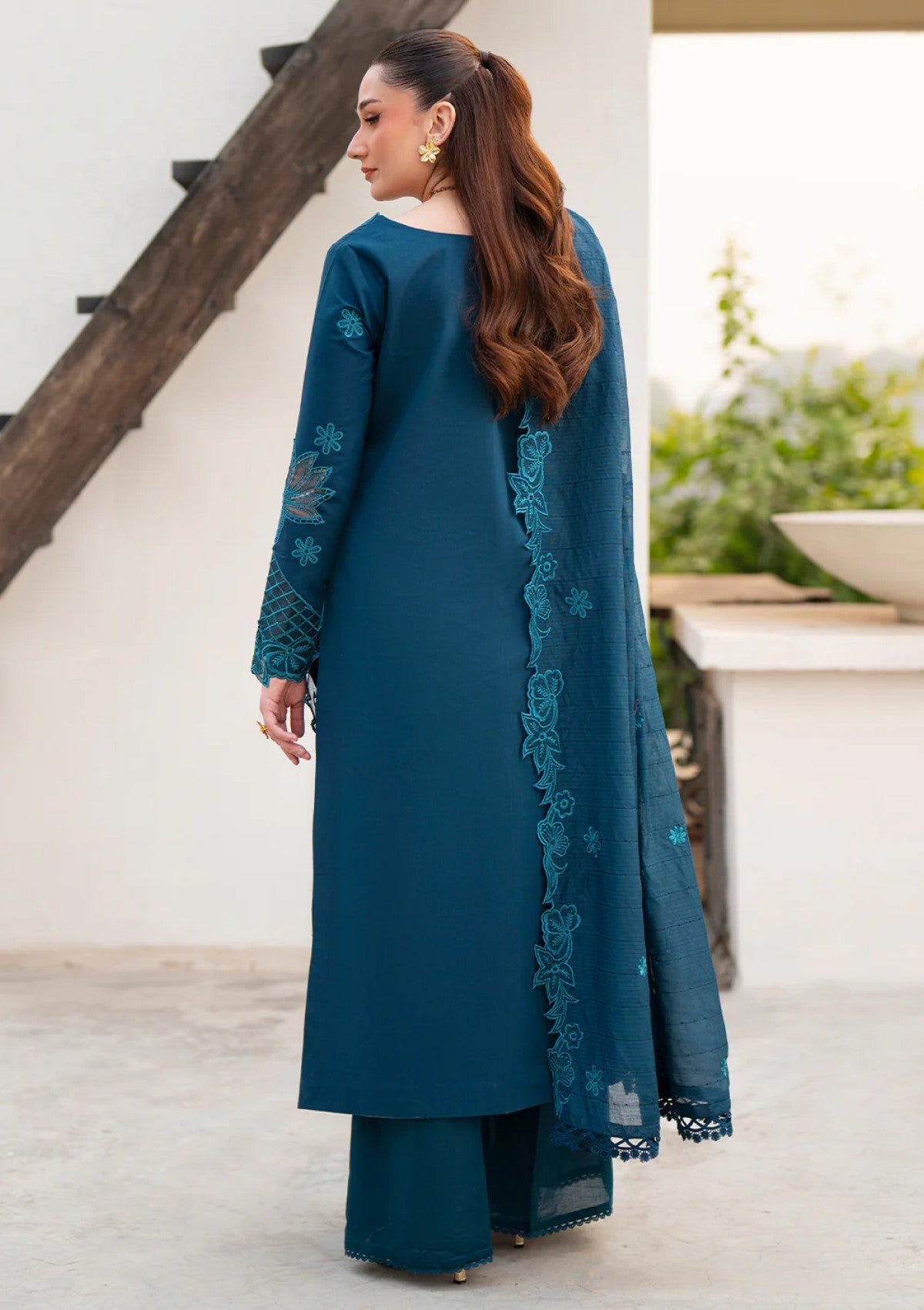 Luxury lawn Eid unstitched collection 014Z
