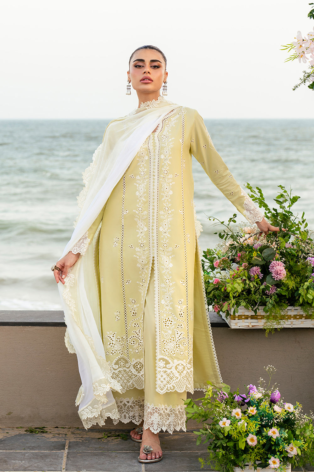 Luxury Unstitched Embroidered Lawn Collection 011W